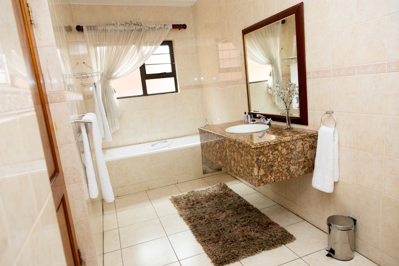 4-eaglesnest-bathroom-2